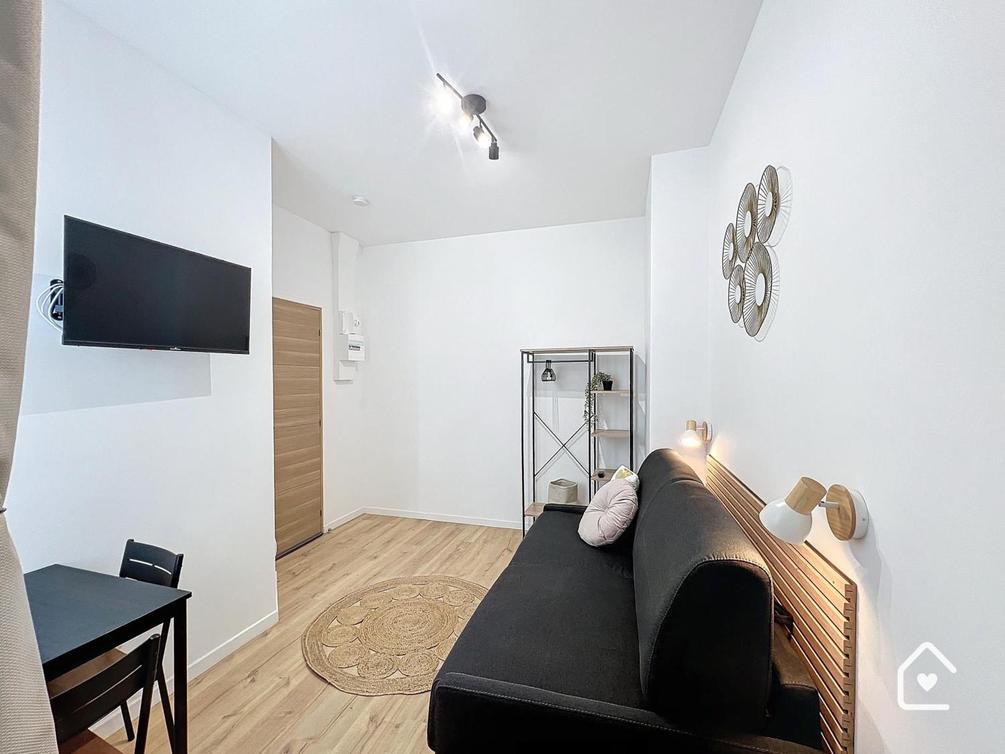 Studios - 1 Min Gare Chatellerault - Entree Autonome - Exteriör bild